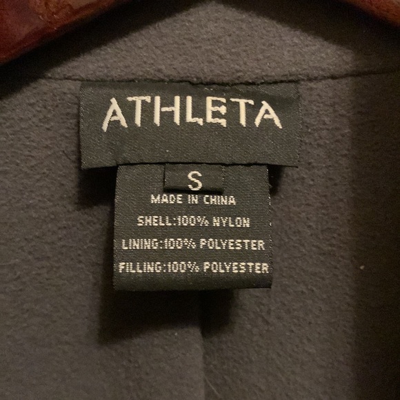 Womens red Athleta Jacket, size S - Picture 2 of 6